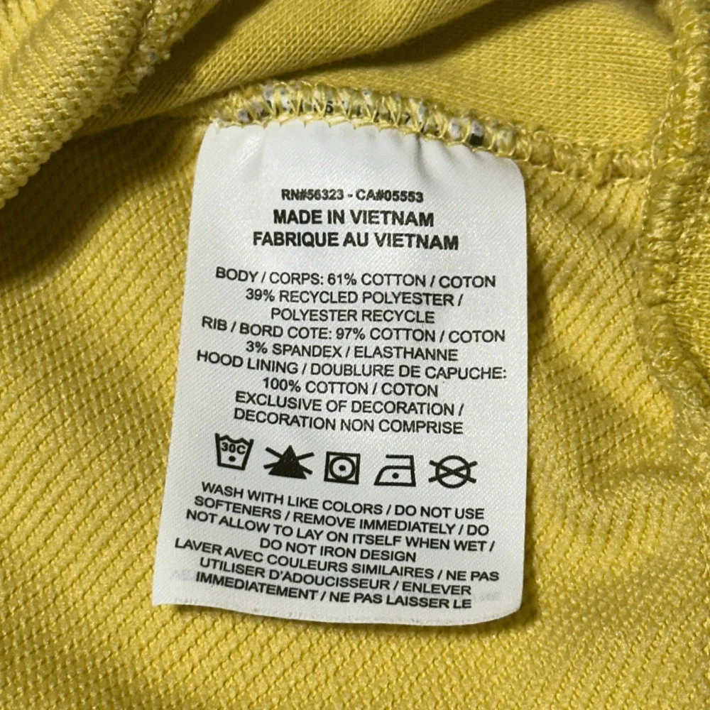 Nike Standard Issue Hoodie Mens Small Yellow Excellent Dri-FIT CV0864-700